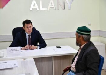 АЗАМАТТАРДЫ ЖЕКЕ МӘСЕЛЕЛЕРІ БОЙЫНША ҚАБЫЛДАДЫ