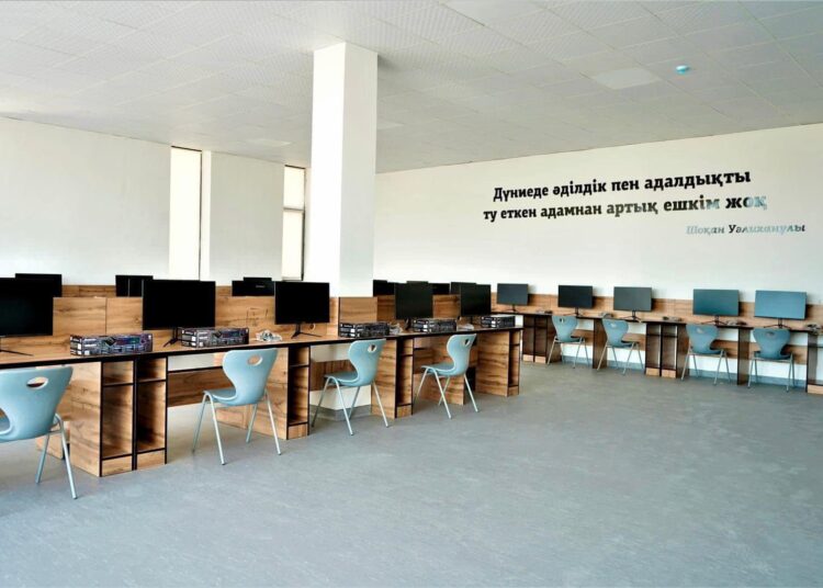 Жекеменшік «Bastau» мектебінің лентасы қиылды