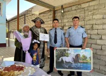 ОТБАСЫ КҮНІНЕ ОРАЙ ДӨҢГЕЛЕК ҮСТЕЛ ӨТКІЗІЛІП, АРДАГЕР АРДАҚТАЛДЫ