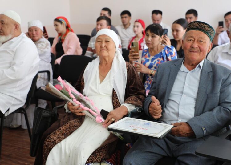 ӨНЕГЕЛІ ОТБАСЫЛАР МАРАПАТТАЛДЫ