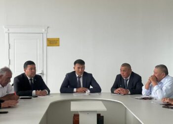 ҚОҒАМДЫҚ ҮЙЫМДАРМЕН КЕЗДЕСІП, ЖЕКЕ ҚАБЫЛДАУ ӨТКІЗДІ