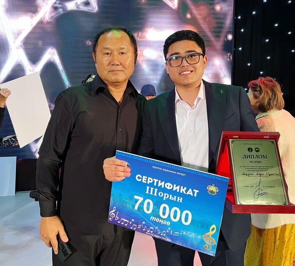 РЕСПУБЛИКАЛЫҚ ӘН ДОДАСЫНАН ЖҮЛДЕМЕН ОРАЛДЫ