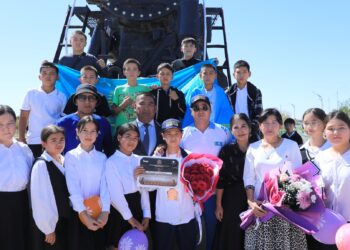 ТҮРКІСТАНДЫҚ ҮШ БОКСШЫ АЗИЯ ЧЕМПИОНАТЫНАН ЖҮЛДЕЛІ ОРАЛДЫ