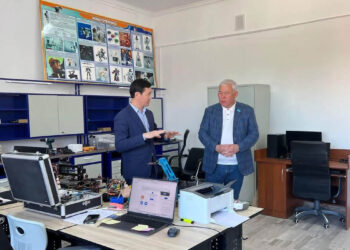 Халықтық штаб мүшесі Мұрат Әбенов «Қорқыт ата» университетінде кездесу өткізді