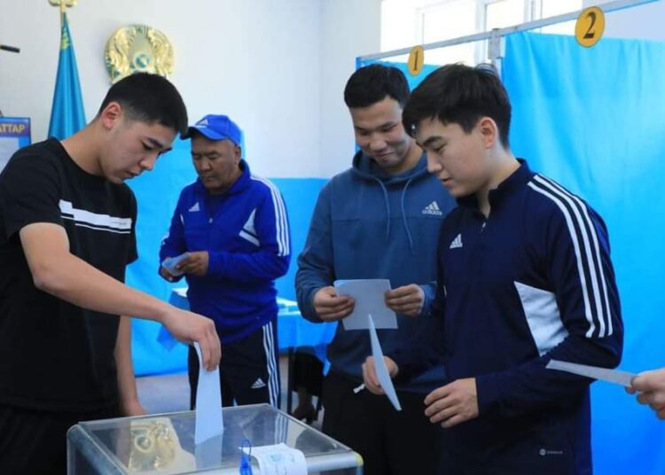 АРЫС» ФУТБОЛ КЛУБЫ РЕСПУБЛИКАЛЫҚ РЕФЕРЕНДУМДА ӨЗ ТАҢДАУЫН ЖАСАДЫ