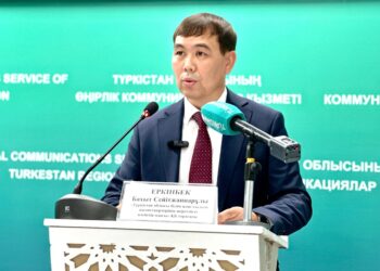 ТҮРКІСТАН ОБЛЫСЫНДА КӘСІПОДАҚ ТАРАПЫНАН ҚЫЗМЕТКЕРЛЕРДІҢ ҚҰҚЫҒЫ ҚОРҒАЛУДА