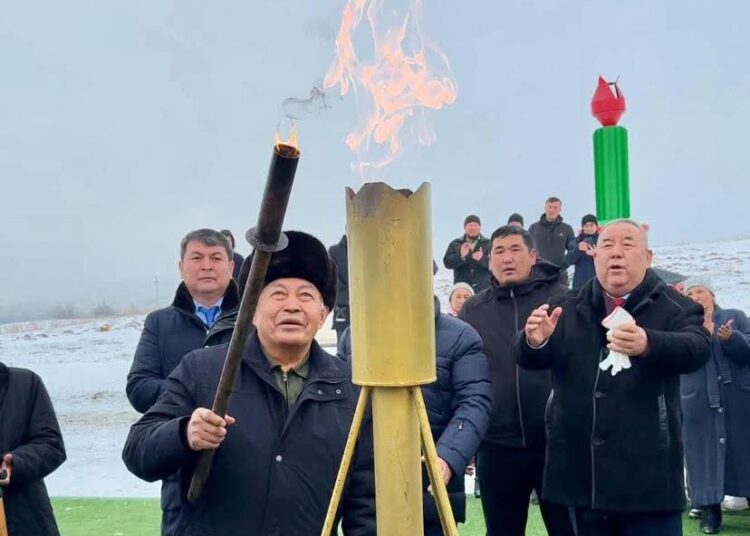 ТҮРКІСТАН: БӘЙДІБЕК АУДАНЫНДА ТАҒЫ БІР АУЫЛ ТАБИҒИ ГАЗҒА ҚОСЫЛДЫ