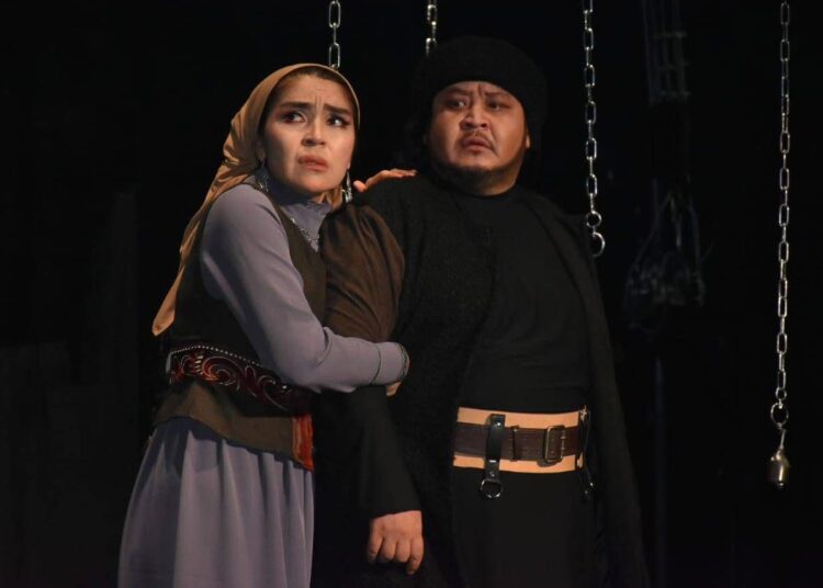 ТҮРКІСТАН: Р.СЕЙТМЕТОВ АТЫНДАҒЫ ТЕАТРДА БИЫЛ 130-ҒА ЖУЫҚ ҚОЙЫЛЫМ ҚОЙЫЛҒАН