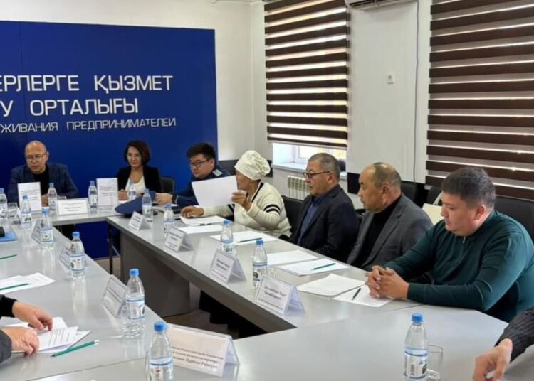 Аудандарда көшпелі кездесулер басталды