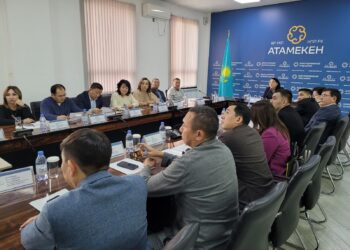 Шымкент: Өңірлік кеңестің жаңартылған құрамы жұмысын бастады