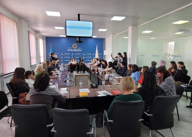 Кәсіпкерлерге шағын және орта бизнесті қолдау шаралары түсіндірілді