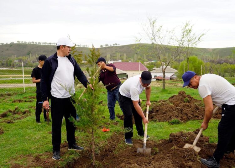 ТҮРКІСТАН: ҚАЗЫҒҰРТТЫҚ ТҰРҒЫНДАР «ТАЗА ҚАЗАҚСТАН» БАҒДАРЛАМАСЫ АЯСЫНДА ЕРЕКШЕ ЭКОЛОГИЯЛЫҚ БАСТАМАНЫ БАСТАДЫ