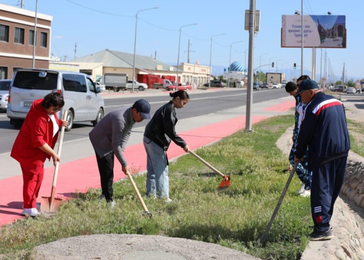 ТҮРКІСТАНДА ЖАЛПЫҚАЛАЛЫҚ СЕНБІЛІК ӨТТІ