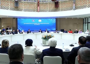 ТҮРКІСТАН ОБЛЫСЫНДА «ҚАЗАҚСТАН ХАЛҚЫ АССАМБЛЕЯСЫНА 30 ЖЫЛ» МЕРЕКЕЛІК МЕДАЛЬДАРЫ ТАБЫСТАЛДЫ