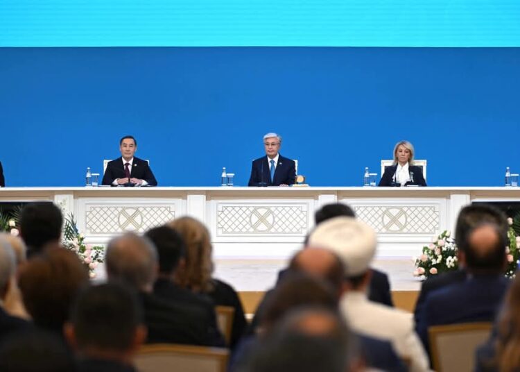 ТҮРКІСТАН ОБЛЫСЫНЫҢ ДЕЛЕГАЦИЯСЫ ҚАЗАҚСТАН ХАЛҚЫ АССАМБЛЕЯСЫНЫҢ XXXIV СЕССИЯСЫНА ҚАТЫСТЫ