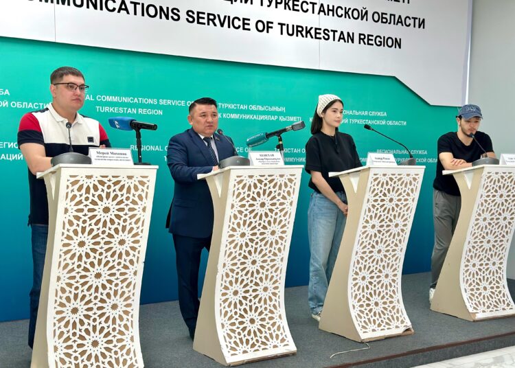 ТҮРКІСТАН: «КОНГРЕСС ХОЛЛ» КЕШЕНІНІҢ «JANA LEP» ҰЖЫМЫ «АЛҒАШҚЫ МАХАББАТ» СПЕКТАКЛІН САХНАЛАЙДЫ