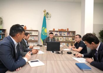 ТҮРКІСТАН: ҚАБЫЛДАУДА САН ТҮРЛІ МӘСЕЛЕЛЕР ТЫҢДАЛДЫ 