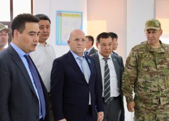 Депутаттар облыстық жинақтау бекеті мен аумақтық қорғаныс бригадасының жұмысымен танысты