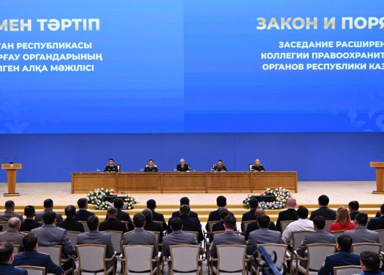 Мемлекет басшысы Қасым-Жомарт Тоқаев құқық қорғау органдарының кеңейтілген алқа мәжілісінде сөз сөйледі