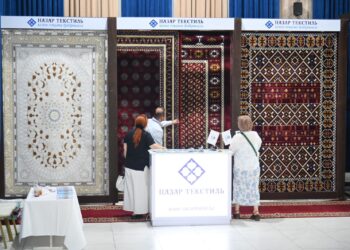 ӨҢІРДІҢ ҮЗДІК ТАУАРЛАРЫ КӨПШІЛІККЕ ҰСЫНЫЛДЫ