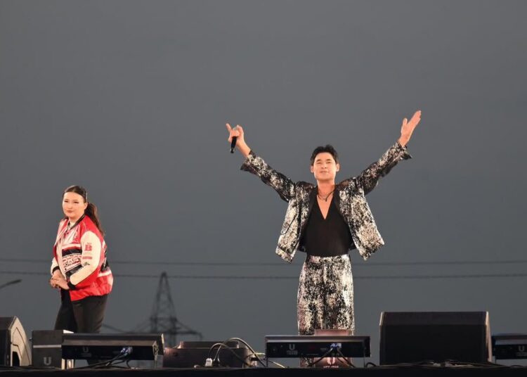 «ТОЙ ДУМАН FEST» ҚАЛА ТҰРҒЫНДАРЫНА МЕРЕКЕЛІК КӨҢІЛ-КҮЙ СЫЙЛАДЫ