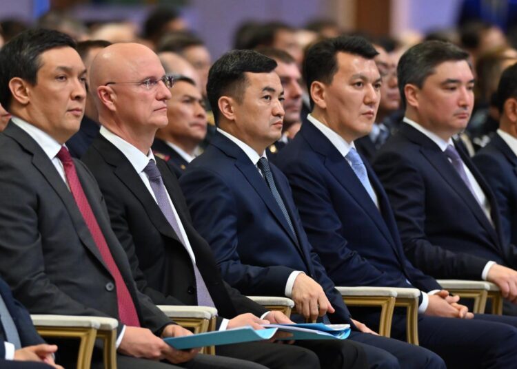 Мемлекет басшысы: