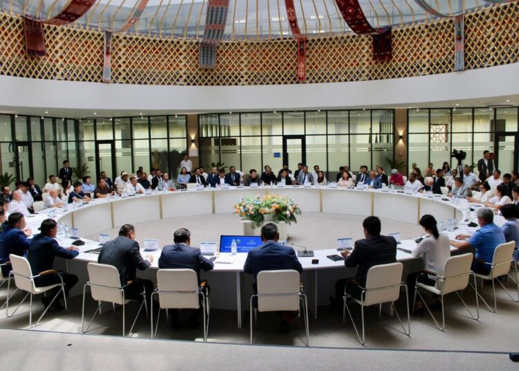 Түркістан облысының прокуратурасы мен Кәсіпкерлер палатасының ұйымдастыруымен «Бизнес және инвестицияны қорғау» атты форум өтті