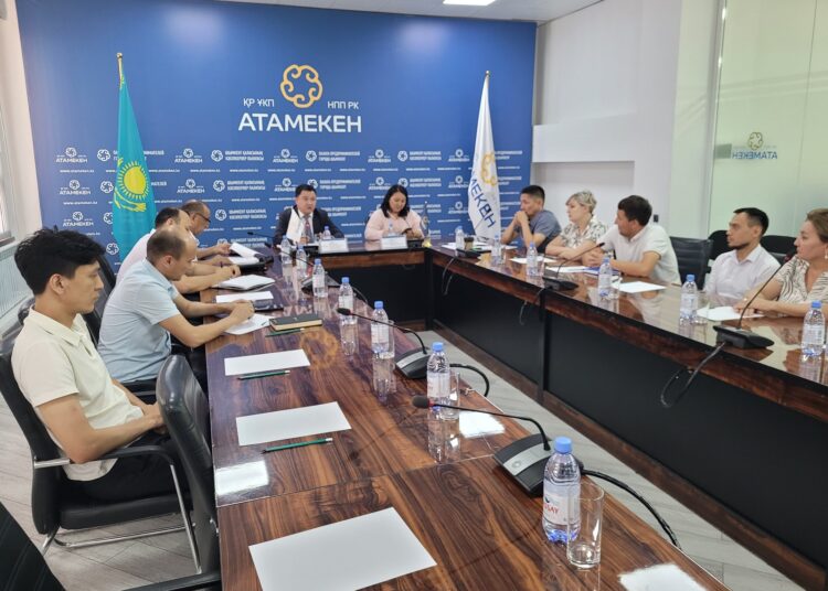 Бизнестің өзекті мәселелері тыңдалды