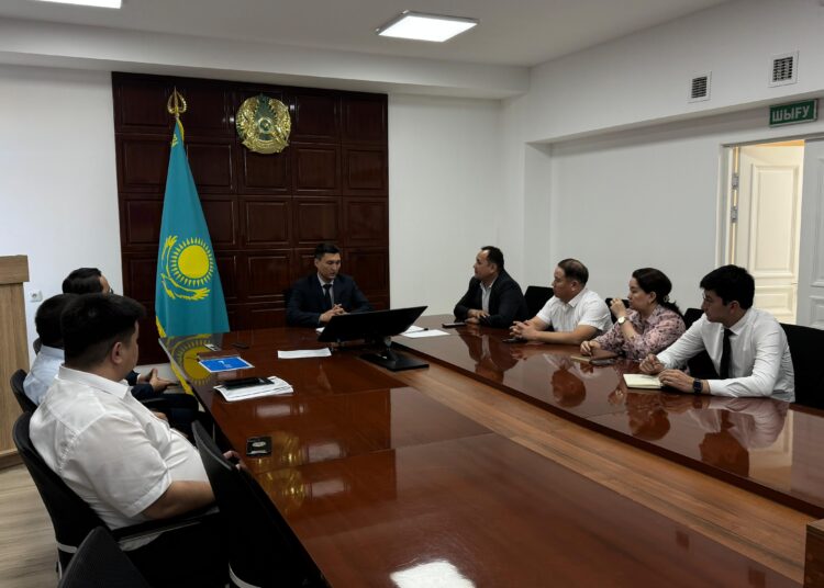 Сауран ауданында кәсіпкерлікті дамытуға арналған қолдау шаралары талқыланды