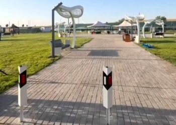 АБАЙ АУДАНЫНДА ТҰРҒЫНДАРҒА АРНАЛҒАН ГҮЛЗАР МЕН СПОРТ АЛАҢШАЛАРЫ САЛЫНУДА