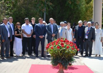 ШЫМКЕНТТЕ АБАЙ КҮНІ РУХАНИ-МӘДЕНИ МЕРЕКЕГЕ АЙНАЛДЫ