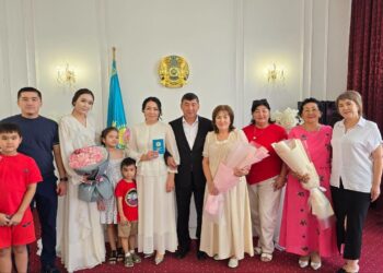 Конституцияның 30 жылдығымен тұспа-тұс келген Інжу тойы