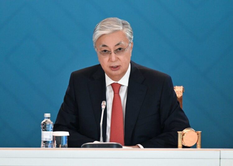 Президент Касым-Жомарт Токаев считает подписанное в Вашингтоне соглашение о мире между Азербайджаном и Арменией исторически важным достижением.