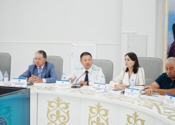 ШЫМКЕНТ: «АЙБАРЫ МЫҚТЫ – АТА ЗАҢ» АТТЫ ДӨҢГЕЛЕК ҮСТЕЛ ӨТТІ