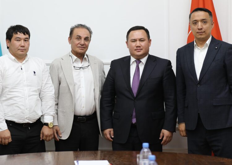 ҚАЛА ӘКІМІ ШЕТЕЛДІК ИНВЕСТОРЛАРДЫ ҚАБЫЛДАДЫ