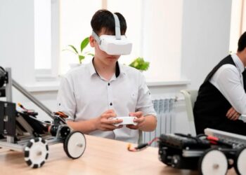 БӘСЕКЕГЕ ҚАБІЛЕТТІ ҰРПАҚҚА ИНВЕСТИЦИЯ: ПРЕЗИДЕНТ ЖОЛДАУЫН ЖҮЗЕГЕ АСЫРУ АЯСЫНДА ЕЛІМІЗДЕ БІЛІМ САЛАСЫ ҚАЛАЙ ЖАҢҒЫРТЫЛЫП, ҒЫЛЫМИ ӘЛЕУЕТ ҚАЛАЙ ДАМЫП КЕЛЕДІ