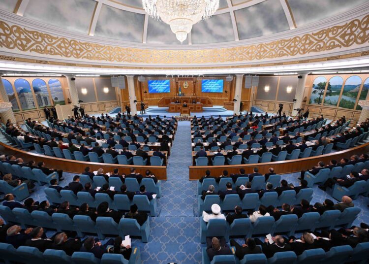 ҚОМАҚТЫ ИНВЕСТИЦИЯСЫЗ   ӨРКЕНДЕУ ЖОҚ