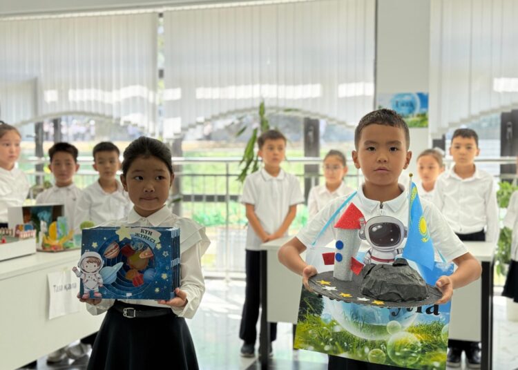 ШЫМКЕНТ: БІЛІМ БЕРУ МЕКЕМЕЛЕРІНДЕ «ТАЗА ҚАЗАҚСТАН» РЕСПУБЛИКАЛЫҚ АКЦИЯСЫ АЯСЫНДА ЭКОЛОГИЯЛЫҚ САБАҚТАР ӨТКІЗІЛДІ