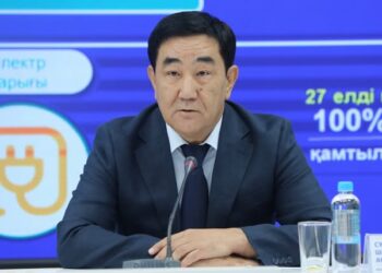 В АБАЙСКОМ РАЙОНЕ АКТИВНО РАЗВИВАЮТСЯ РАБОТЫ ПО ОБЛИЦОВКЕ И ОЗЕЛЕНЕНИЮ