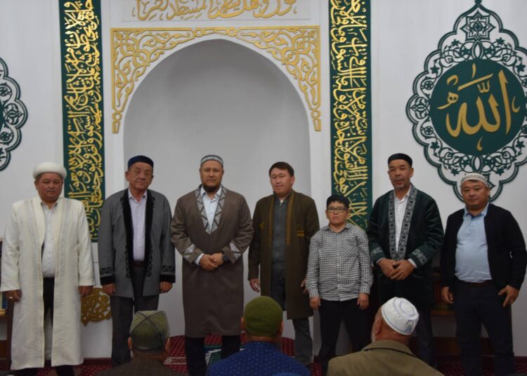 ҰСТАЗ АРМАН ҚУАНЫШБАЕВ САУРАНДА УАҒЫЗ НАСИХАТ ШАРАСЫНА ҚАТЫСТЫ