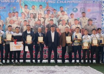 ӘЛЕМ ЧЕМПИОНДАРЫНА ҚҰРМЕТ КӨРСЕТІЛДІ