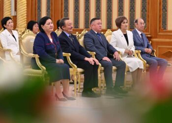 Президент алдағы Ұстаздар күнімен құттықтадыПрезидент алдағы Ұстаздар күнімен құттықтады