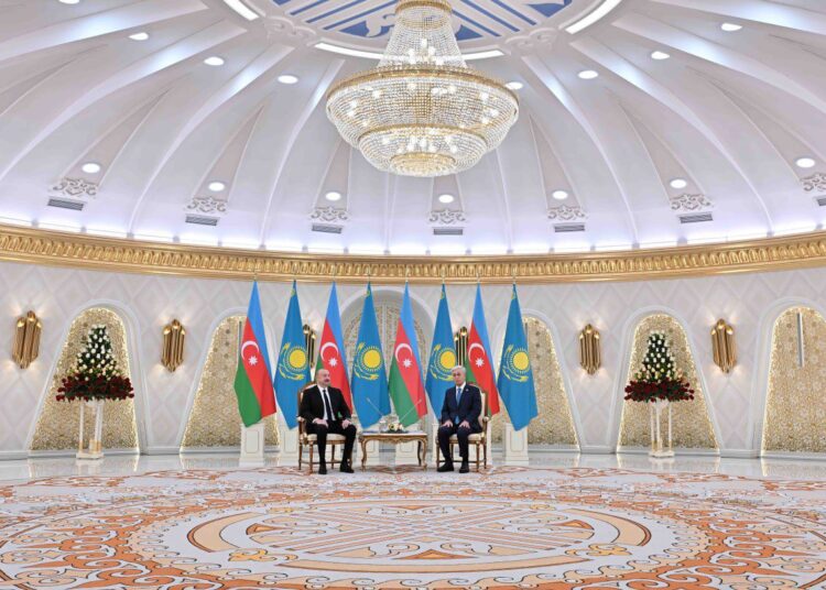 «Ақорда» резиденциясында елімізге мемлекеттік сапармен келген Әзербайжан Президентін ресми қарсы алу рәсімі өтті