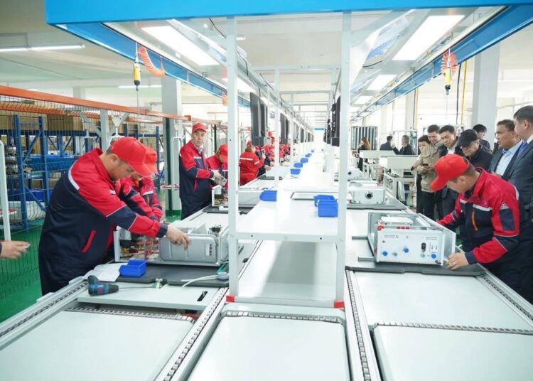 ТҮРКІСТАН: КЕНТАУДА ГАЗ ҚАЗАНДЫҚТАРЫН ШЫҒАРАТЫН ЗАУЫТ ІСКЕ ҚОСЫЛДЫ