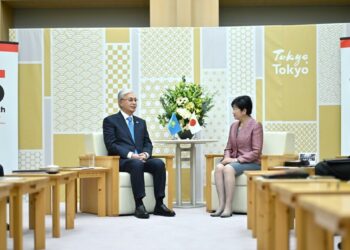 МЕМЛЕКЕТ БАСШЫСЫ ТОКИО ГУБЕРНАТОРЫ ЮРИКО КОИКЭМЕН КЕЗДЕСУ ӨТКІЗДІ