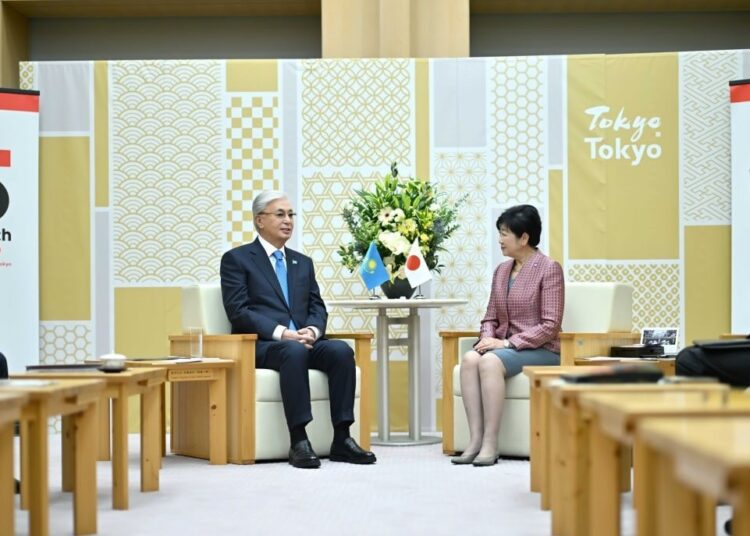 МЕМЛЕКЕТ БАСШЫСЫ ТОКИО ГУБЕРНАТОРЫ ЮРИКО КОИКЭМЕН КЕЗДЕСУ ӨТКІЗДІ