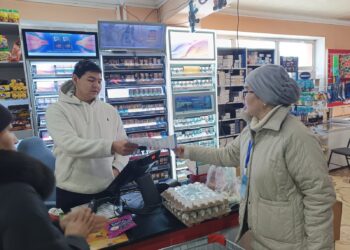 ТҮРКІСТАНДА РЕФЕРЕНДУМҒА ДАЙЫНДЫҚ: ШАҚЫРУ ҚАҒАЗДАРЫ ТАРАТЫЛУДА