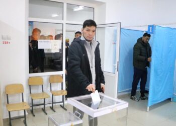 ТҮРКІСТАН ОБЛЫСЫ: БОКСТАН ЕЛ ҚҰРАМАСЫНЫҢ СПОРТШЫЛАРЫ РЕФЕРЕНДУМДА ӨЗ ТАҢДАУЛАРЫН ЖАСАДЫ