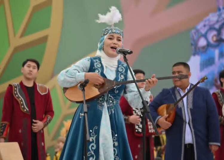 «Шымкент сазы» дәстүрлі өнер думаны Наурыз мерекесінде өтті