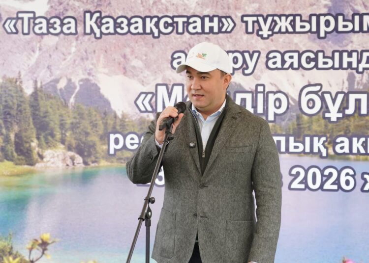 ЖАҢАРУ КҮНІ ТҮРКІСТАН ОБЛЫСЫНДА «МӨЛДІР БҰЛАҚ» ЭКОЛОГИЯЛЫҚ АКЦИЯСЫ ӨТТІ